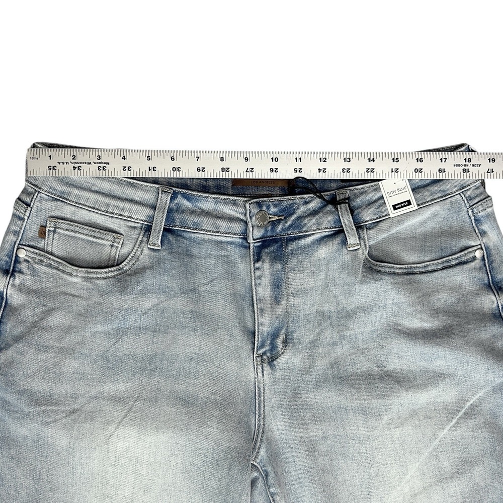 JUDY BLUE Jeans sz 16W Coconut Sugar Straight Leg Release Hem Mid Rise Denim NWT - Picture 3 of 9